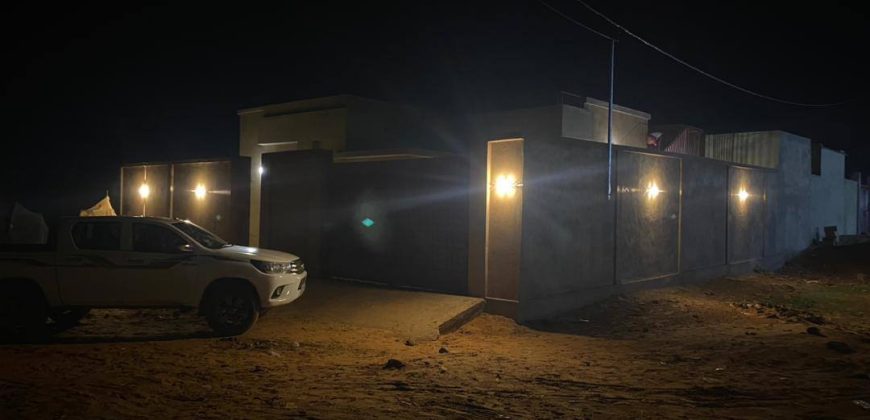 Maison en Dalle, 3 Chambres, sur 2 Voies