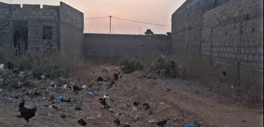 Parcelle de 218 m², Sud-Est du Conseil Régional de Maradi