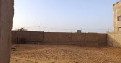 Parcelle de 400 m², Clôturée