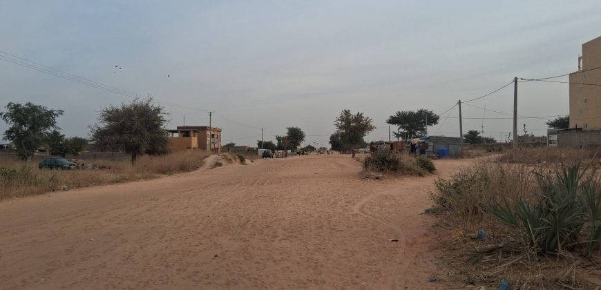 Parcelle de 400 m², devant Hôtel Horizon 2