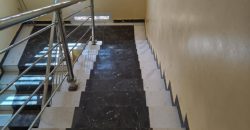 Villa 5 Chambres, 2 Salons, Dépendance