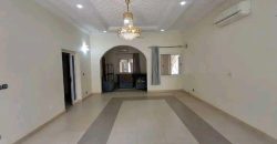 Villa Duplex 4 Chambres, 2 Salons, Piscine