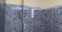 2 Celibaterium sur 200 m² avec Douche Interne