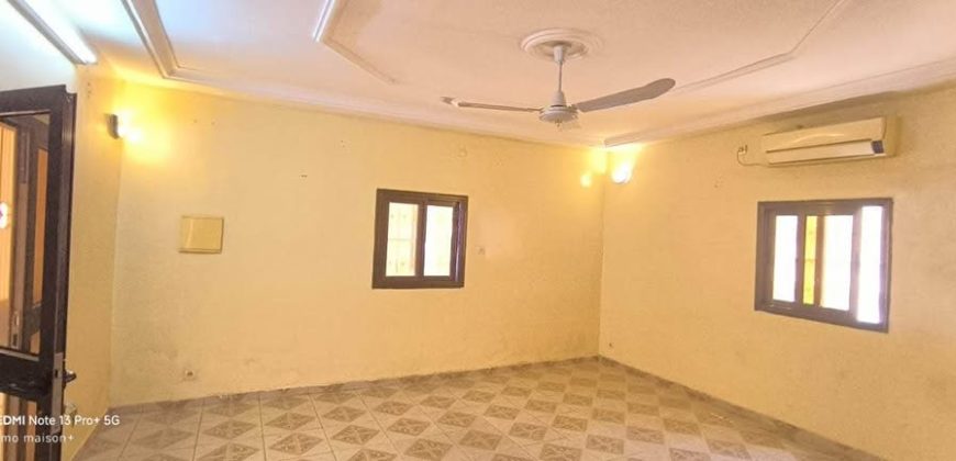 Maison 3 Chambres, 3 Douches, 2 Climatiseurs