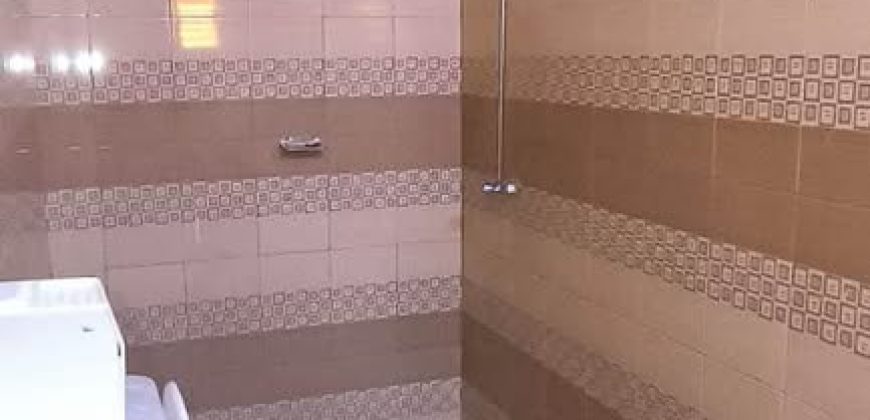 Maison 3 Chambres, 3 Douches, 2 Climatiseurs