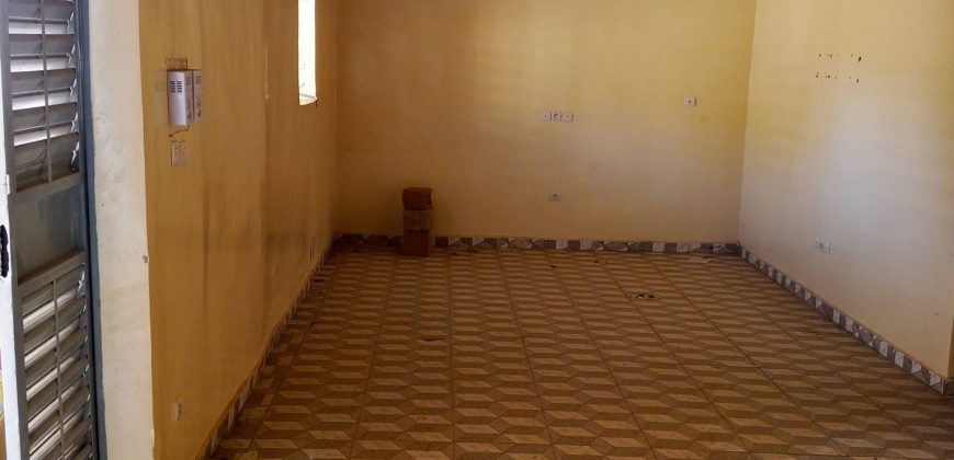 Mini-Villa 2 Chambres, Salon, Carrelée