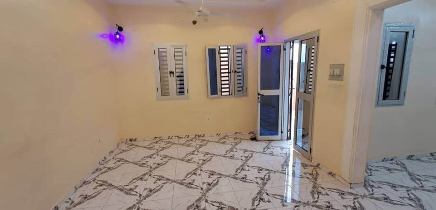 Villa 2 Chambres, Salon, vers 15 Pneux