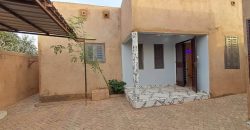 Villa 2 Chambres, Salon, vers 15 Pneux