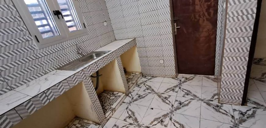 Villa 2 Chambres, Salon, vers 15 Pneux