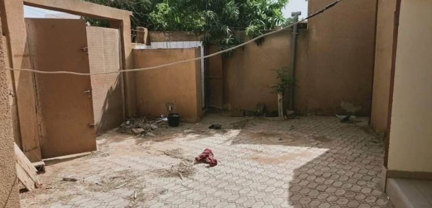 Villa 3 Chambres, 2 Douches, 2 Climatiseurs