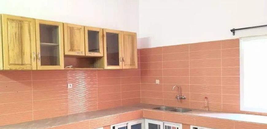 Villa Duplex 5 Chambres, 2 Salons, Piscine