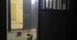 Celibaterium 1 Chambre, 2 Douches, Carrelé et Vitré