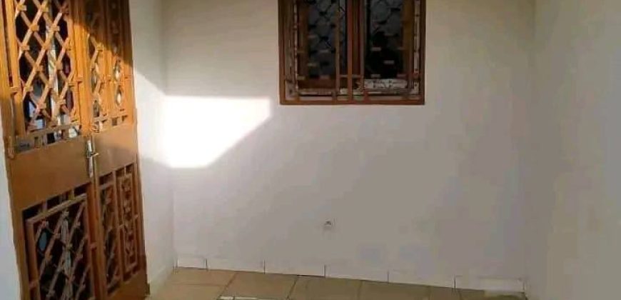 Celibaterium 1 Chambre, derrière Station BM