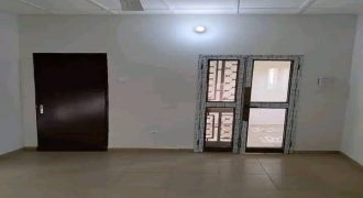 Celibaterium 1 Chambre, derrière Station BM