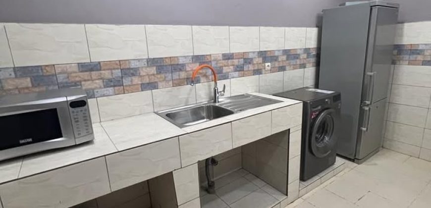 Grande Villa 3 Chambres, Climatiseur, vers BOA