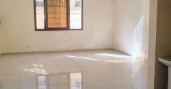 Maison 4 Chambres, 5 Douches Internes, 2 Salons