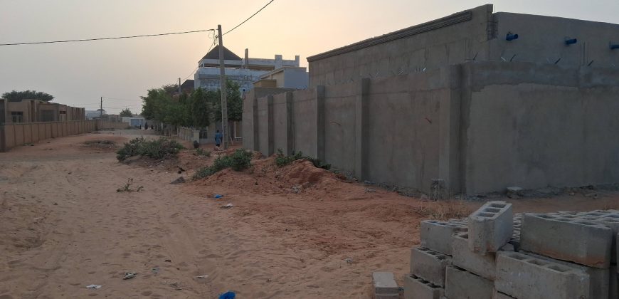 Parcelle 250 m², côté Nord-Est du Nouveau CSI