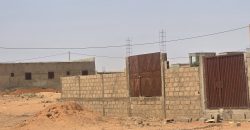 Terrain Urbain clôturé, 240 m², Électricité disponible