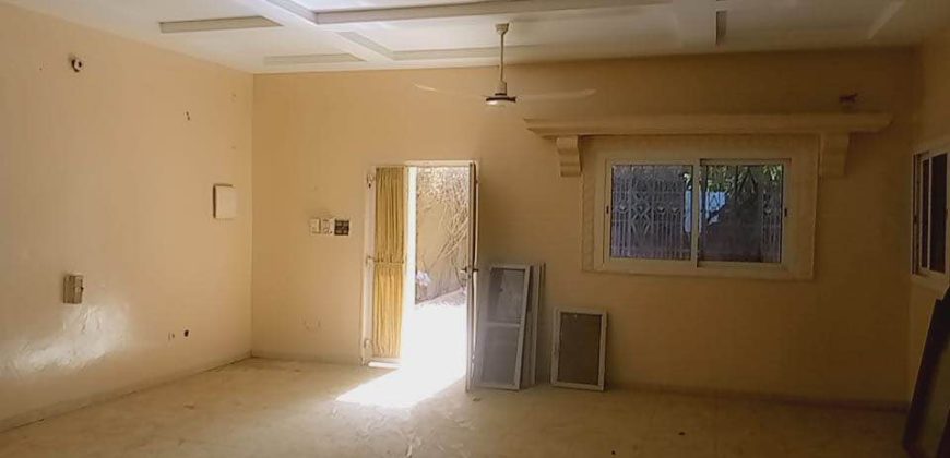 Très Grande Villa, 3 Chambres, vers Station Katchalla