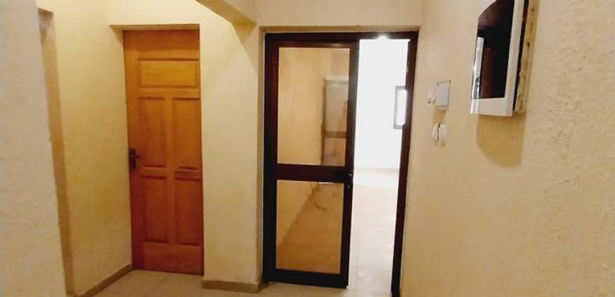 Villa 3 Chambres, Salon, 2 Douches Internes