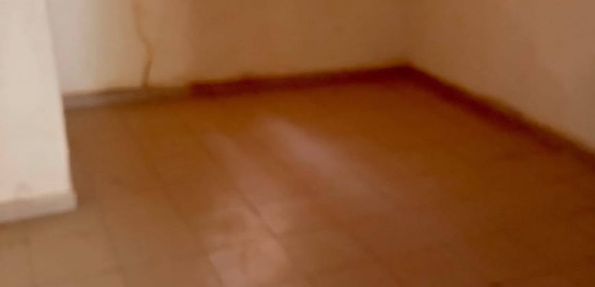 Maison 1 Chambre, Salon, Douche Interne
