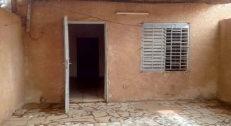 Maison 1 Chambre, Salon, Douche Interne