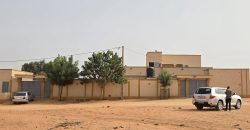 Terrain Urbain de 894 m², Eau et Électricité disponibles