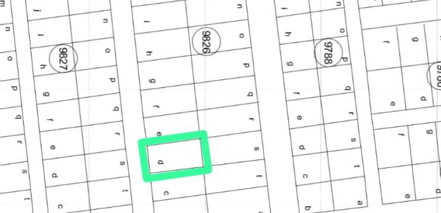 Terrain Urbain de 894 m², Eau et Électricité disponibles