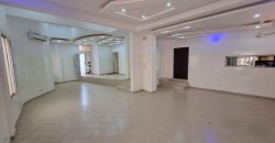 Villa Duplex 6 Chambres, 1 Grand Salon, 2 Cuisines