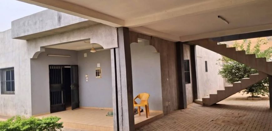 Villa en Dalle 4 Chambres, VERS STATION NOMA