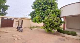 Grande Villa 4 Chambres, Salon, 5 Douche internes