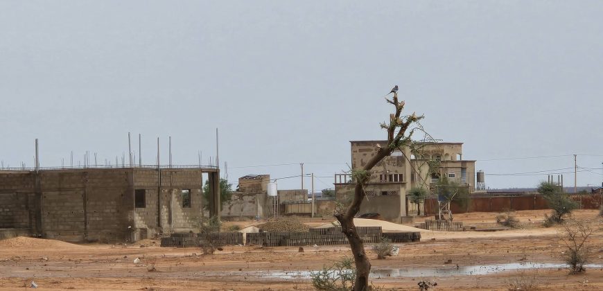 Terrain Urbain de 500 m², Électricité disponible