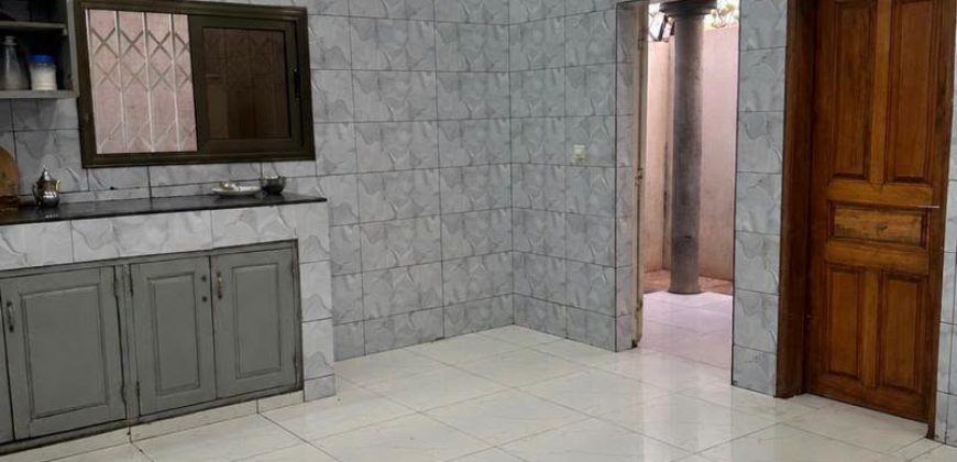 Villa en Dalle 3 Chambres, Salon, 3 Douches Internes