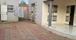 Villa en Dalle 3 Chambres, Salon, 3 Douches Internes