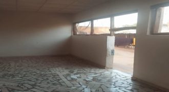 Celibaterium 2 Chambres, Salon, Carreaux et Vitre