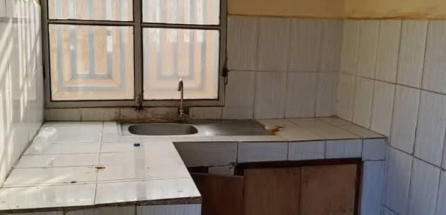 Villa 3 Chambres, 4 Douches, près de CSP Zénith