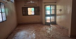 Villa 3 Chambres, Salon, 250 m²