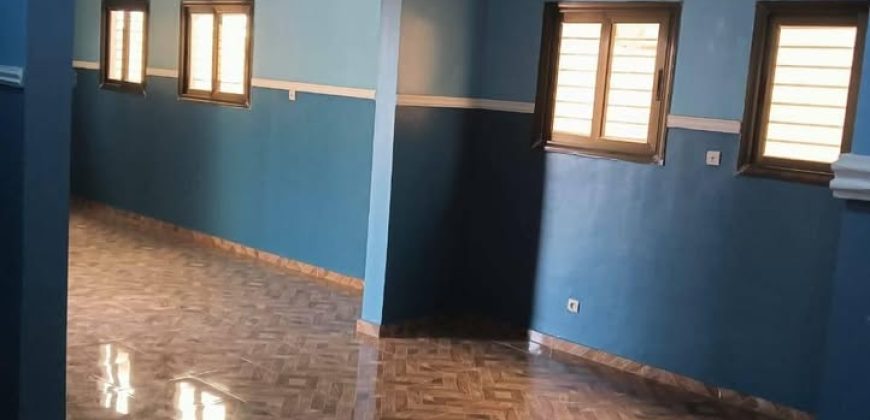 Jolie Maison 2 Chambres, Salon, 2 Douches Internes
