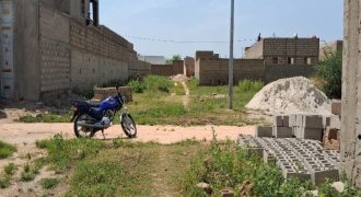 Parcelle de 500 m², Est du Conseil Régional et FENIFOOT de Maradi