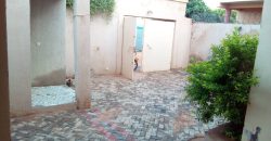 Villa 3 Chambres, 3 Douches, Pavé et Staffs